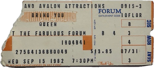 Mens Queen (1982) Concert Ticket T-Shirt